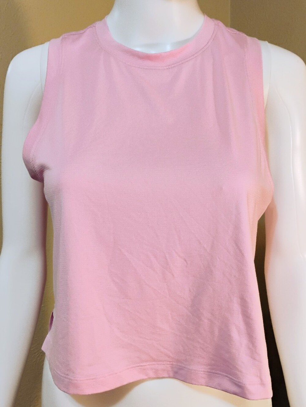 Lululemon Cropped Muscle Tank